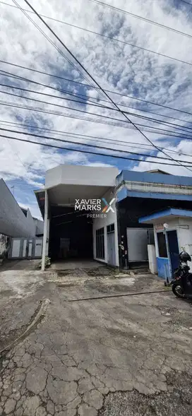 Disewakan Gudang Poros Jalan Raya Singosari Malang