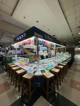 Dicari karyawan untuk konter hp bagian penjualan/sales