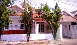 DIJUAL RUMAH WONOREJO PERMAI UTARA RUNGKUT SURABAYA RON.A445