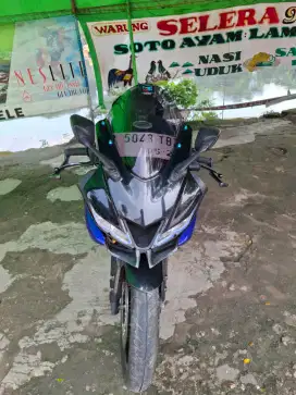 DI JUAL MOTOR YAMAHA R15 V3 2019