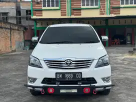 TOYOTA INNOVA REBORN G 2.0 M/T 2013