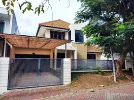 RMH Menawan Halaman Luas di Graha Famili Blok B dkt Mall