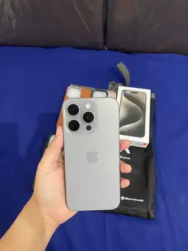iPhone 15 Pro 128 GB Natural Titanium unit IBOX