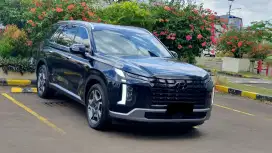 HYUNDAI PALISADE 2.2 SIGNATURE 4X2 AT HITAM 2023 LOW KM