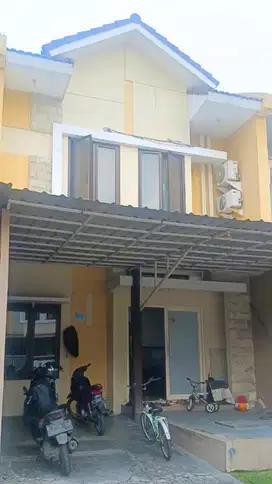 Harga Negotiable! RMH Terawat Palm Oasis Sememi dkt Citraland