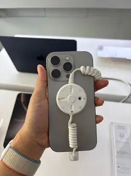 Iphone 16 Pro 128GB garansi resmi Ibox
