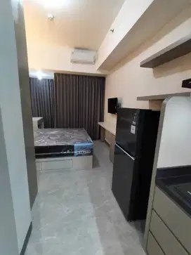 Disewakan apartemen Bella furnish, diatas mall Pakuwon city baru gres