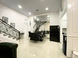 Rumah Lux Town House Jagakarsa