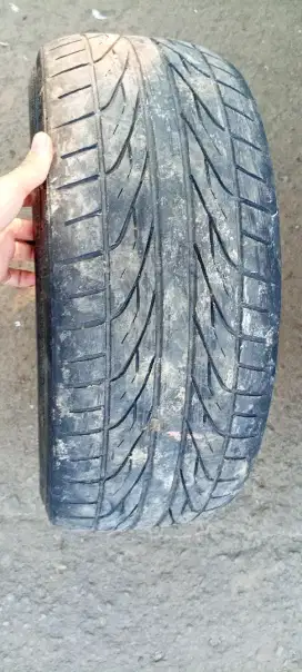 ban mobil 205/40 r17