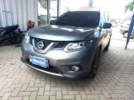 DP Rendah  8JT Nissan Xtrail 2.0 Bensin-AT 2018 Abu
