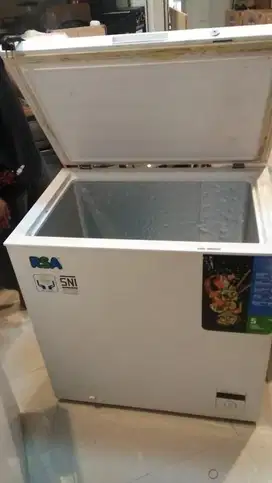Jual freezer bekas 200 liter