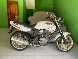 Honda tiger lama