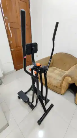 Kinetic Air Walker AZKO