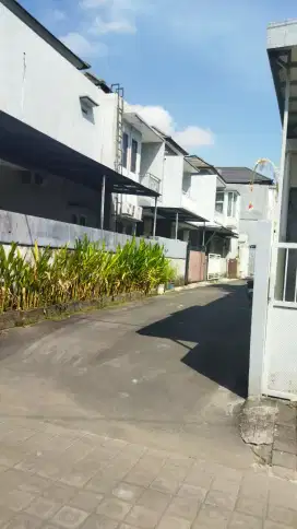 DIJUAL RUMSH MINIMALIS LT II SELATAN MITRA 10 PENAMPARAN GATSU BARAT