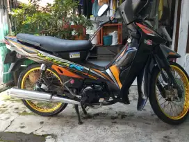 Vega R 2005. Mesin alus. Starter jreng. Velk Tk racing.