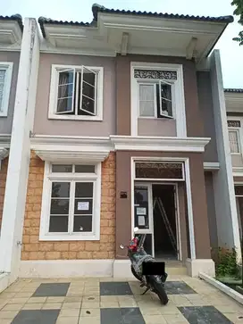 Dijual Cepat Rumah Cluster Gading Serpong Sangat Strategis