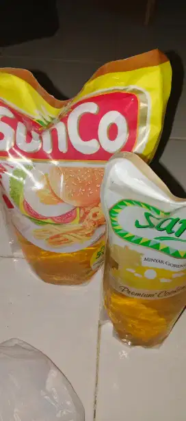 Minyak goreng sunco & sania