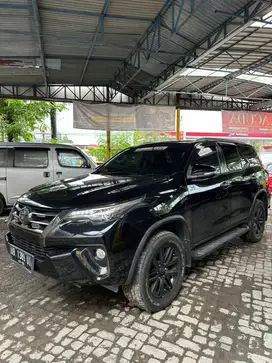 Toyota Fortuner VRZ 2017 A/T solar