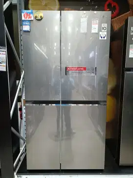 Kredit Kredivo Kulkas LG side by side 694L Bunga 0 Tanpa Dp