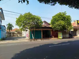 lelang aset mojokerto di prajurit kulon di raya Majapahit