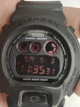 Casio G shock DW 6900MS