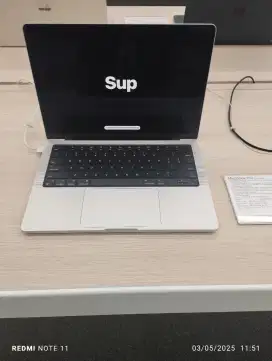 Kredit macbook pro 14 inci 16GB 512GB
