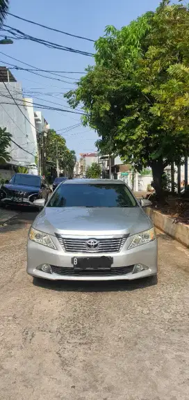 Toyota Camry Silver 2012