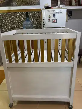 Ranjang Bayi Kayu