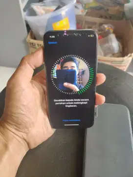 iPhone X 256GB signal aman Unit only