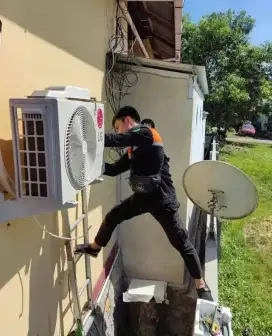 SERVICE AC, CLEANING AC