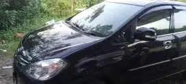 Dijual mobil kijang Innova