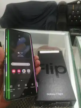 Samsung Galaxy Z flip4 8/256GB minus lcd bergaris