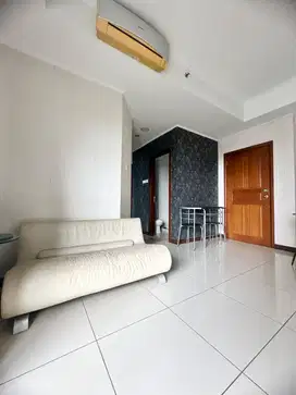 DISEWAKAN PENTHOUSE APARTEMEN 3BR FURNISHED WATERPLACE RESIDENCE