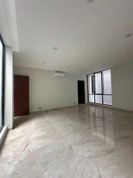 Disewakan Villa Megah Di Komplek Citraland Gama City