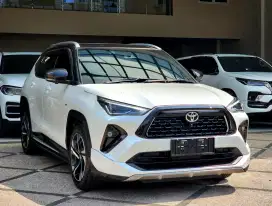 PANORAMIC ROOF!! TOYOTA YARIS CROSS HYBRID HEV GR SPORT TSS 2023 PUTIH