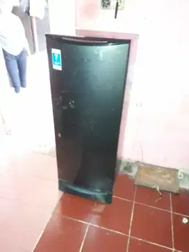 Kulkas aqua 1 pintu
