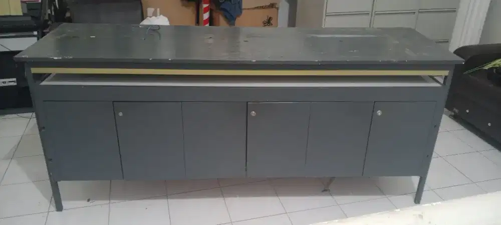 Meja costum untuk ruang tamu tv, aquarium, dan untuk salon