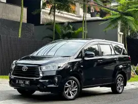 DP 5 JT! KIJANG INNOVA 2.0 V AT 2021 HITAM