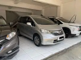FREED TIPE E PSD TAHUN 2012 PLAT F KOTA FACELIFT