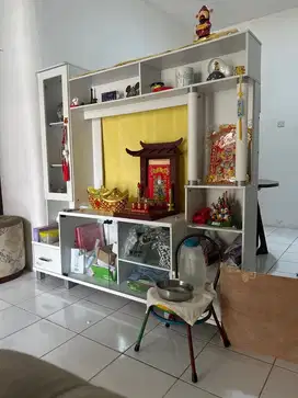Lemari Pajangan bekas second