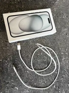 Kabel charger Tipe C to C Original  iPhone 15