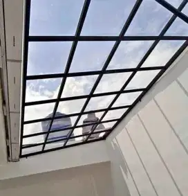 Kanopi atap kaca