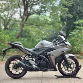 YAMAHA YZF R25 GREY 2016 KM LOW MULUS SIAP GAS