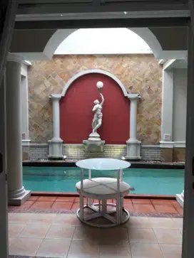 Disewakan rumah full furnished ada Swiming pool