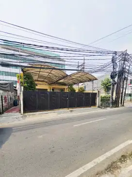 Rumah Pejaten Barat Dijual. Ex Kantor - Jalan Utama - NEGO