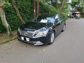 Dijual cepat dan murah Toyota Camry 2.5 V AT Tahun 2014