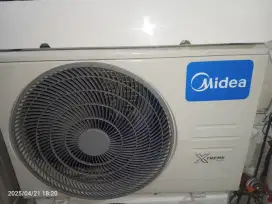 Outdoor Midea 1/2 pk
