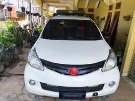 Daihatsu Xenia (2013)