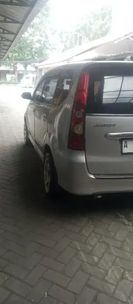 Toyota Avanza 2010 Bensin