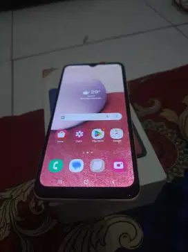 Samsung a13 128gb coklat hape casan